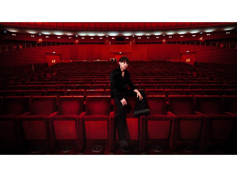 MIRKO nei teatri Rkomi
